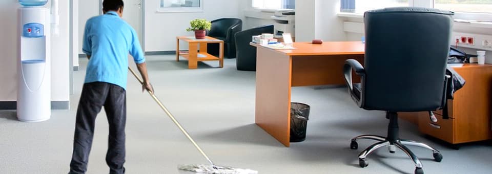 Büroreinigungsservice – Halten Sie Ihr Büro sauber und ordentlich