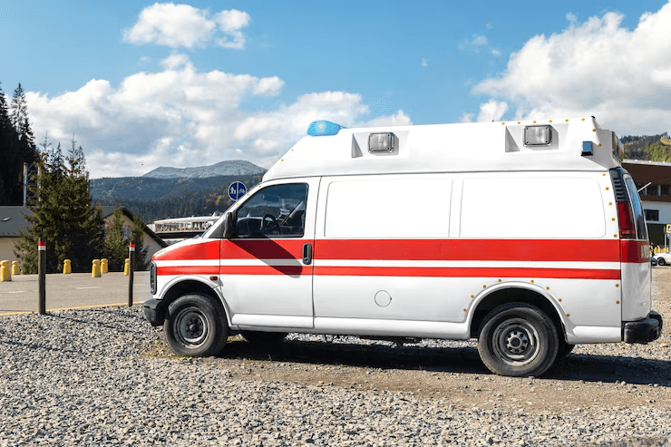 Eine Lebensader in der Krise: Wie Krankentransport geliebten Menschen in ernsten Gesundheitszuständen hilft