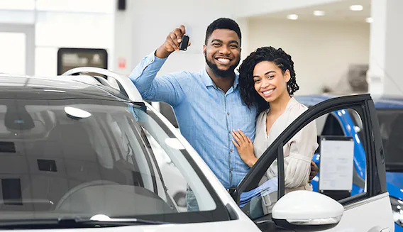 Kaufen Sie Autos online - Die Vor- und Nachteile des Online-Autokauferlebnisses