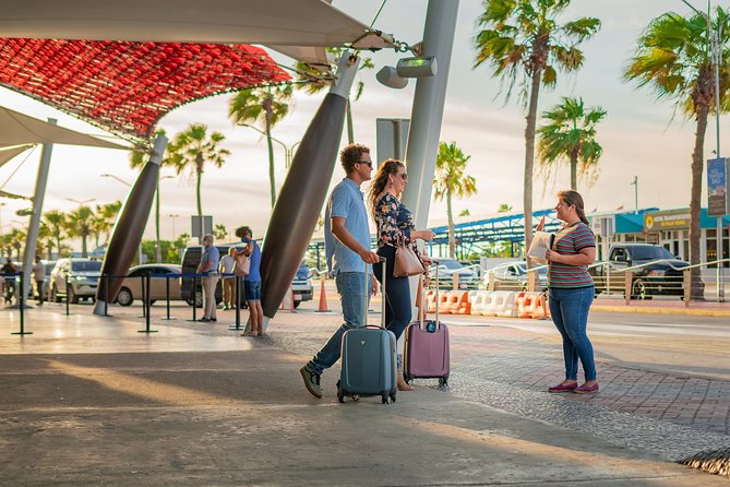Using An Airport Shuttle Service - 5 Things You Must Know