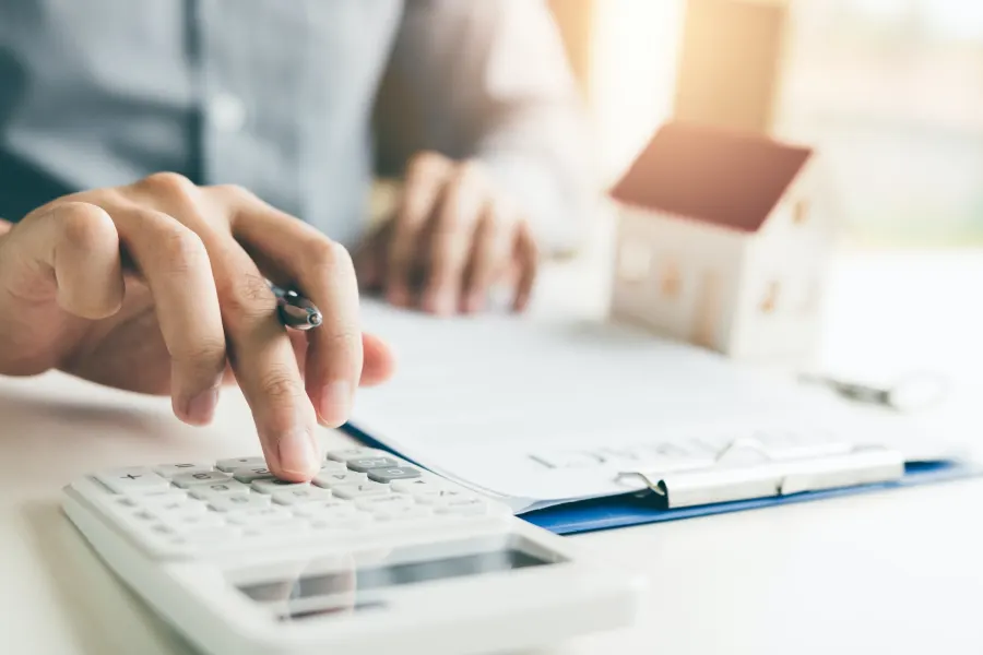 Hauchen Sie Ihrem Zuhause mit einem Baufinanzierungsdarlehen neues Leben ein