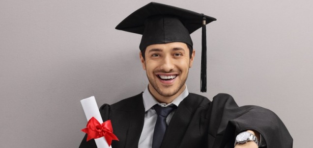 Grammar Guardians: Eine Reise in die Exzellenz des Lektorats